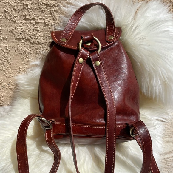 Luminosa Leather Backpack purse - Picture 2 of 6